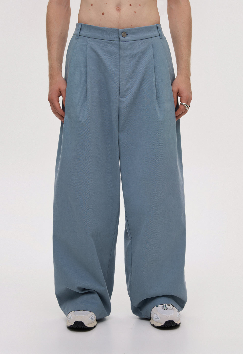 Baggy pants