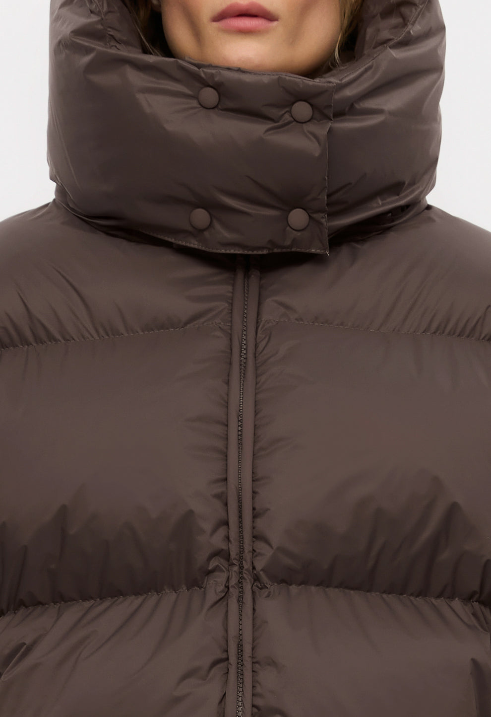 Oversized down jacket brown